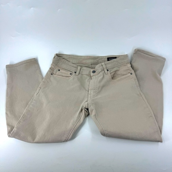 Bonobos Lightweight Strength Jeans for Men - Picture 2 of 8
